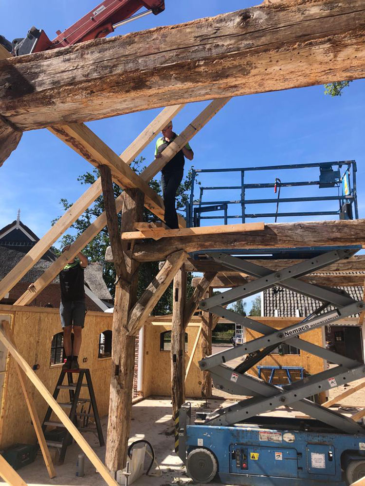 d4cefbfa-0c0d-4a34-b2b6-f808973374ad